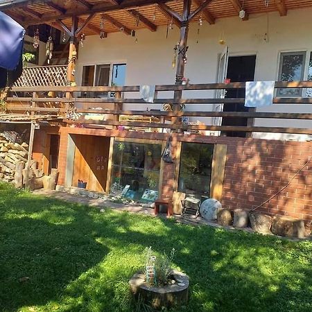 فندق Bezdead House Hub المظهر الخارجي الصورة